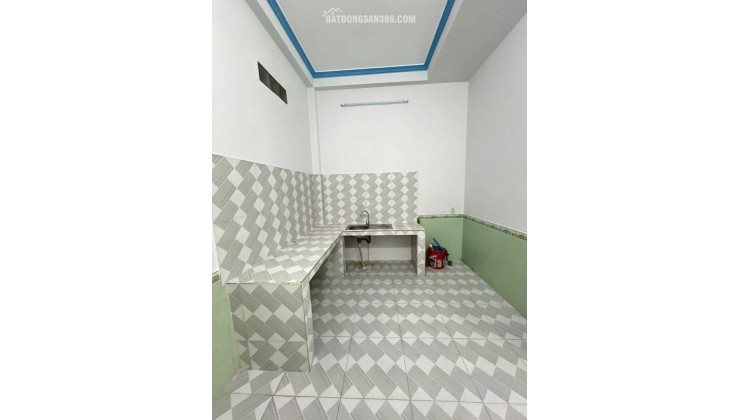 Nhà 8 triệu 4 phòng ngủ gần Chợ An Khánh